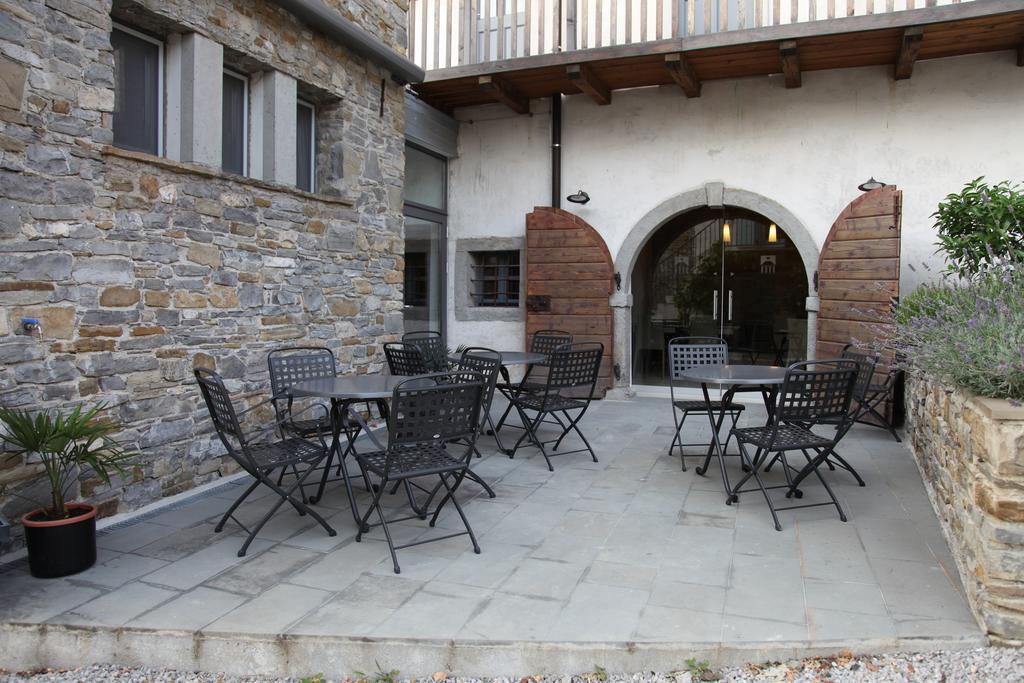 Boutique Hotel Dvor Dobrovo Exterior foto